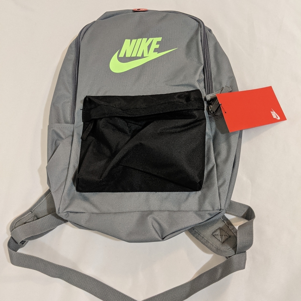 Nike Logo Heritage Backpack 2.0 Grey and Black